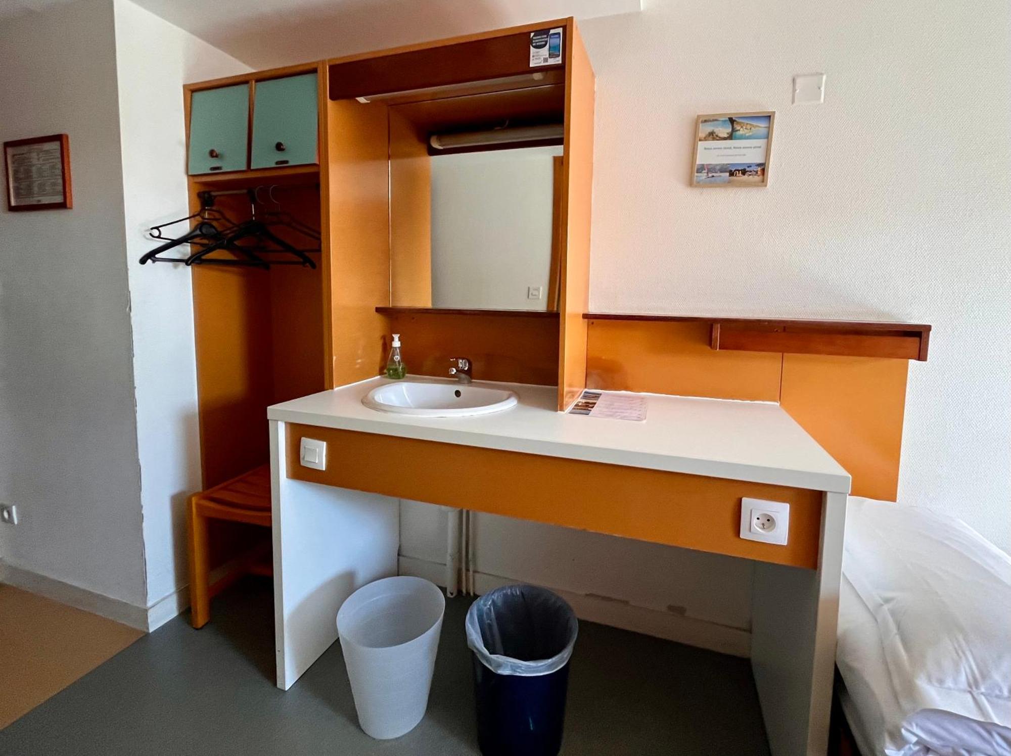Auberge De Jeunesse Hi Cancale Ngoại thất bức ảnh